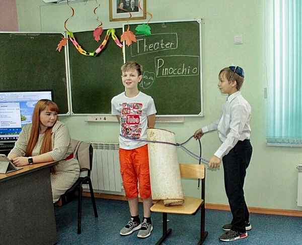 
    Внеклассное мероприятие по истории "В гостях у Евгеньевны"

      